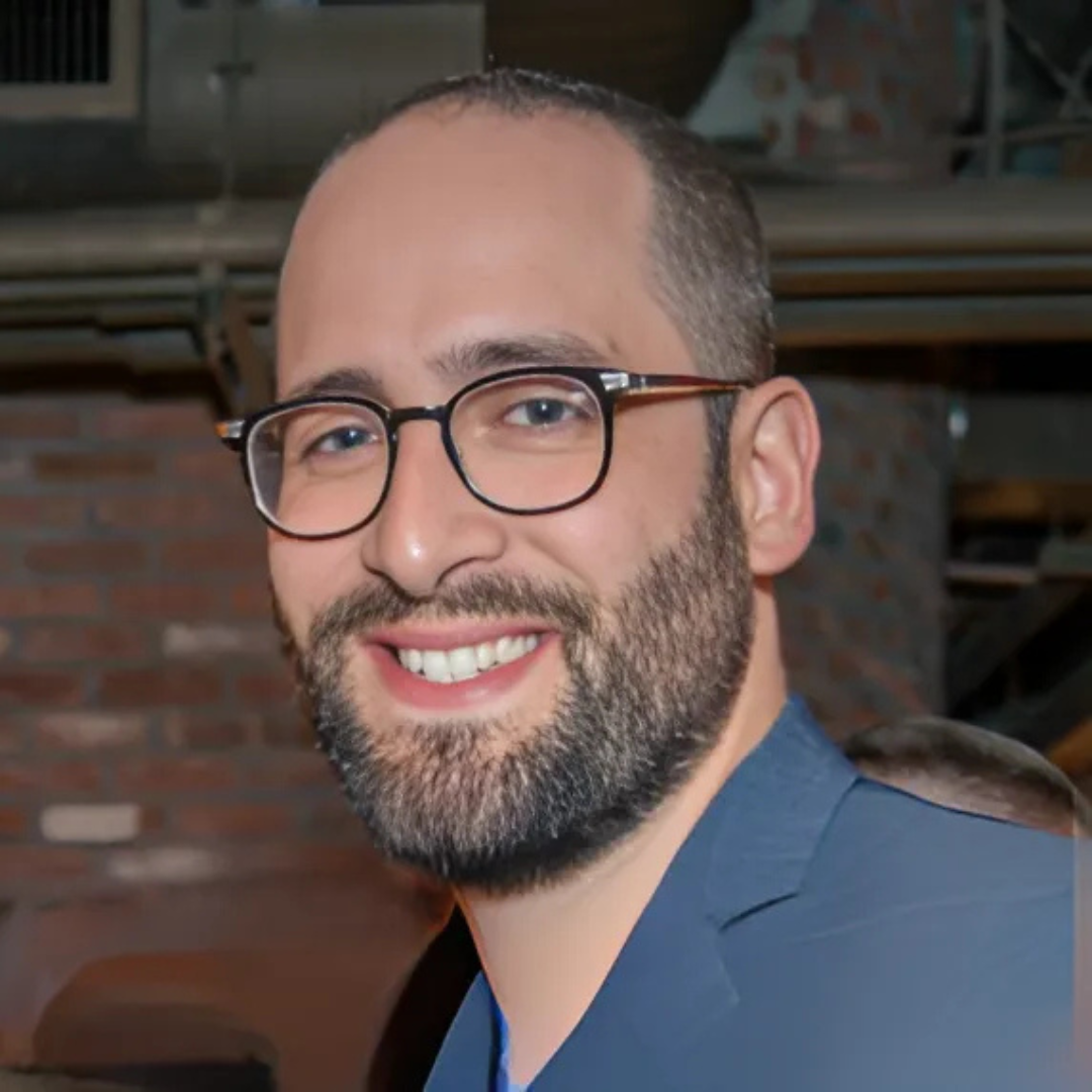 Dan Pelberg Headshot